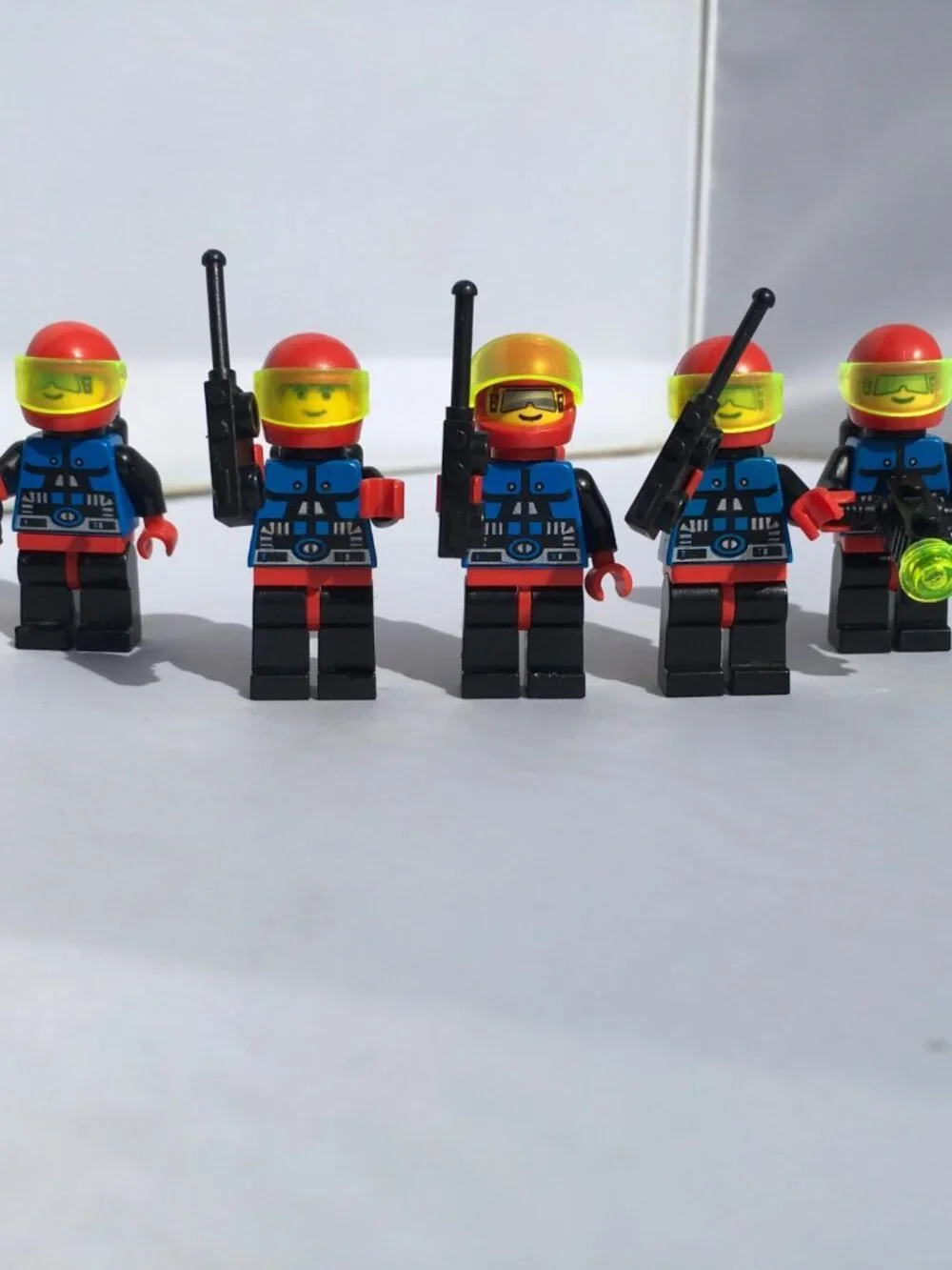 Space LEGO Spyrius‎ 5x Minifigures Various Accessories Vintage